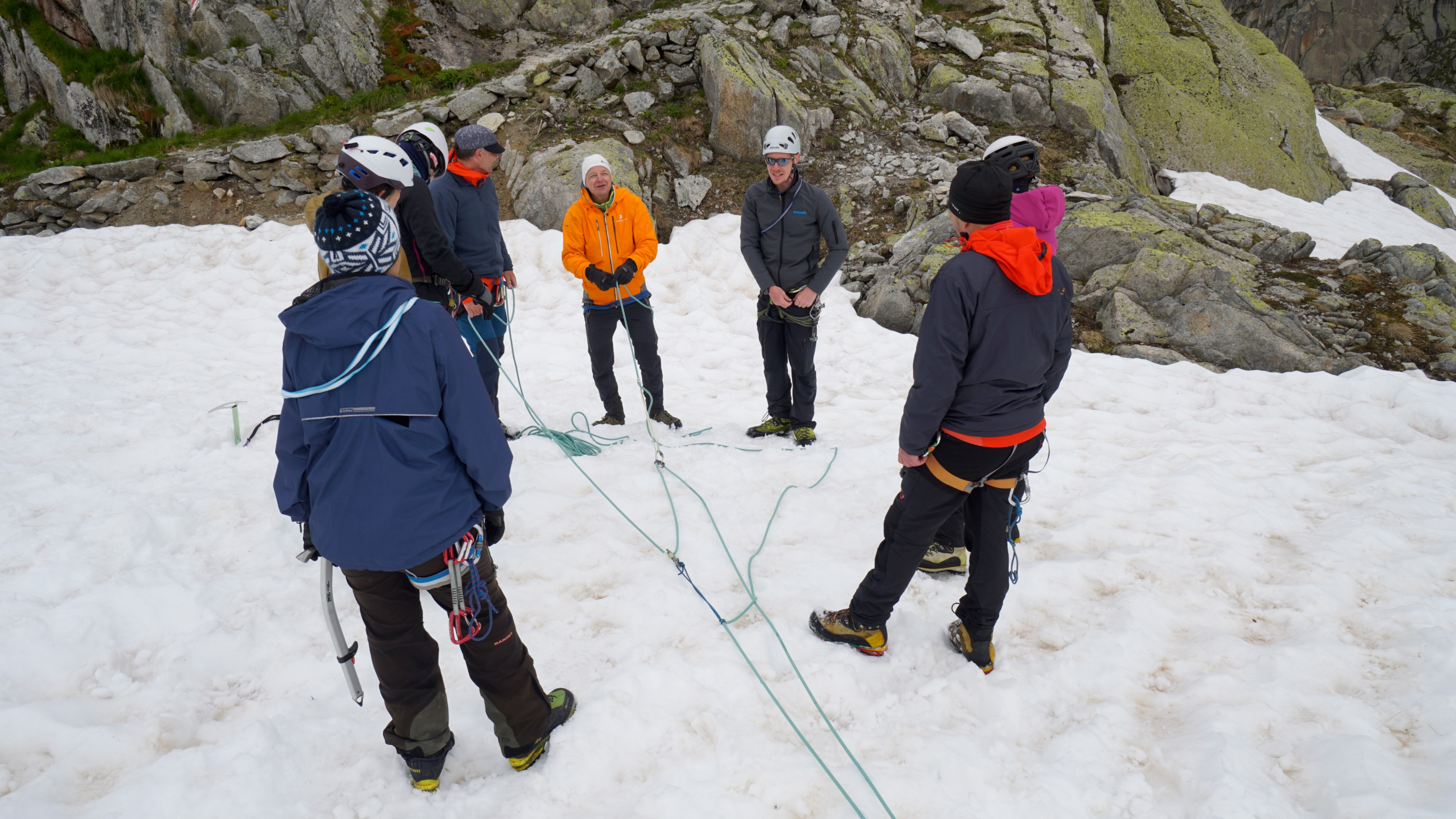 Berg+Ski: Hochtourenausbildung bei der Albert Heim Hütte (Spaltenrettung)