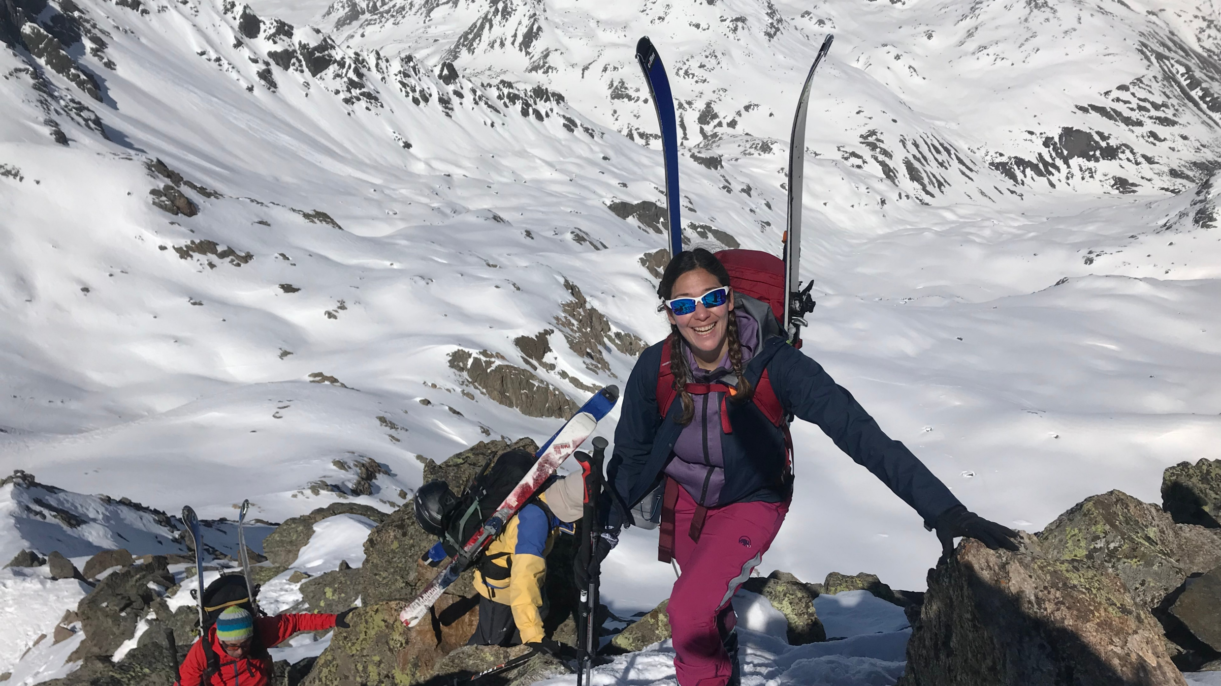 Berg+Ski: Skitourenwochenende Grialetschhütte