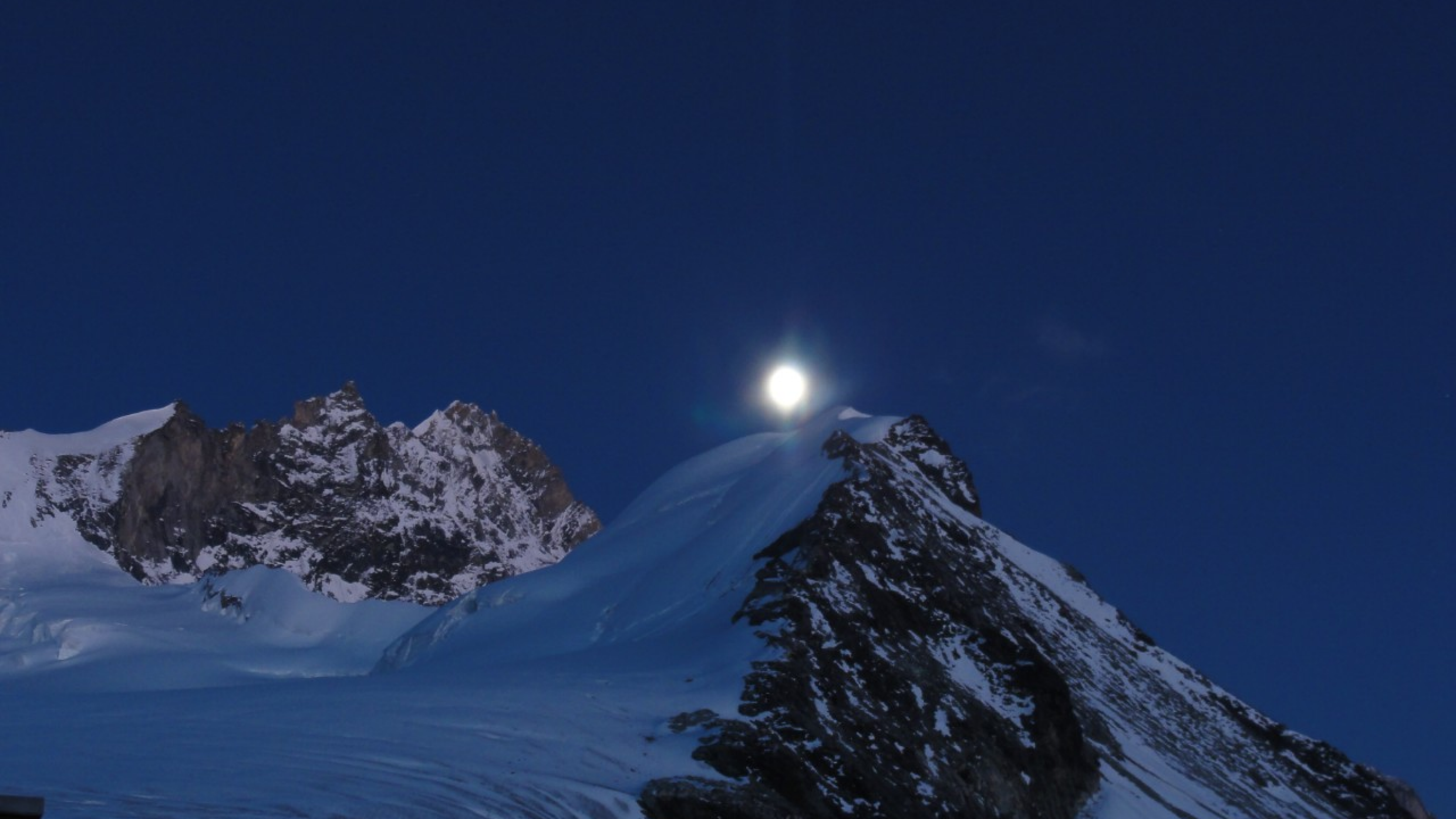 Berge bei Nacht